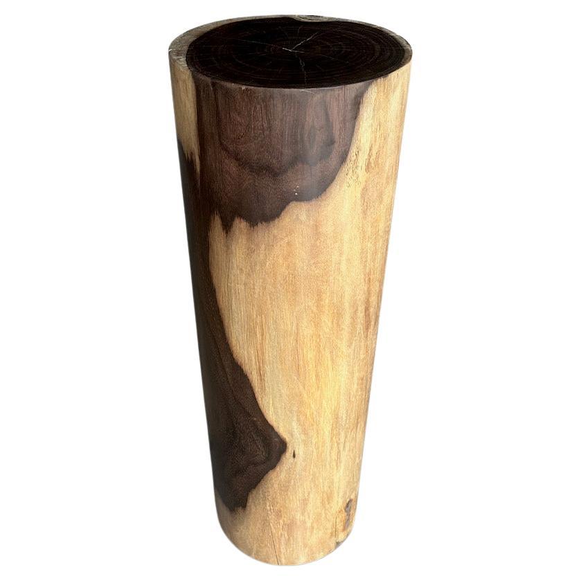 Andrianna Shamaris Table d'appoint ou The Pedestal en bois de rose exquis