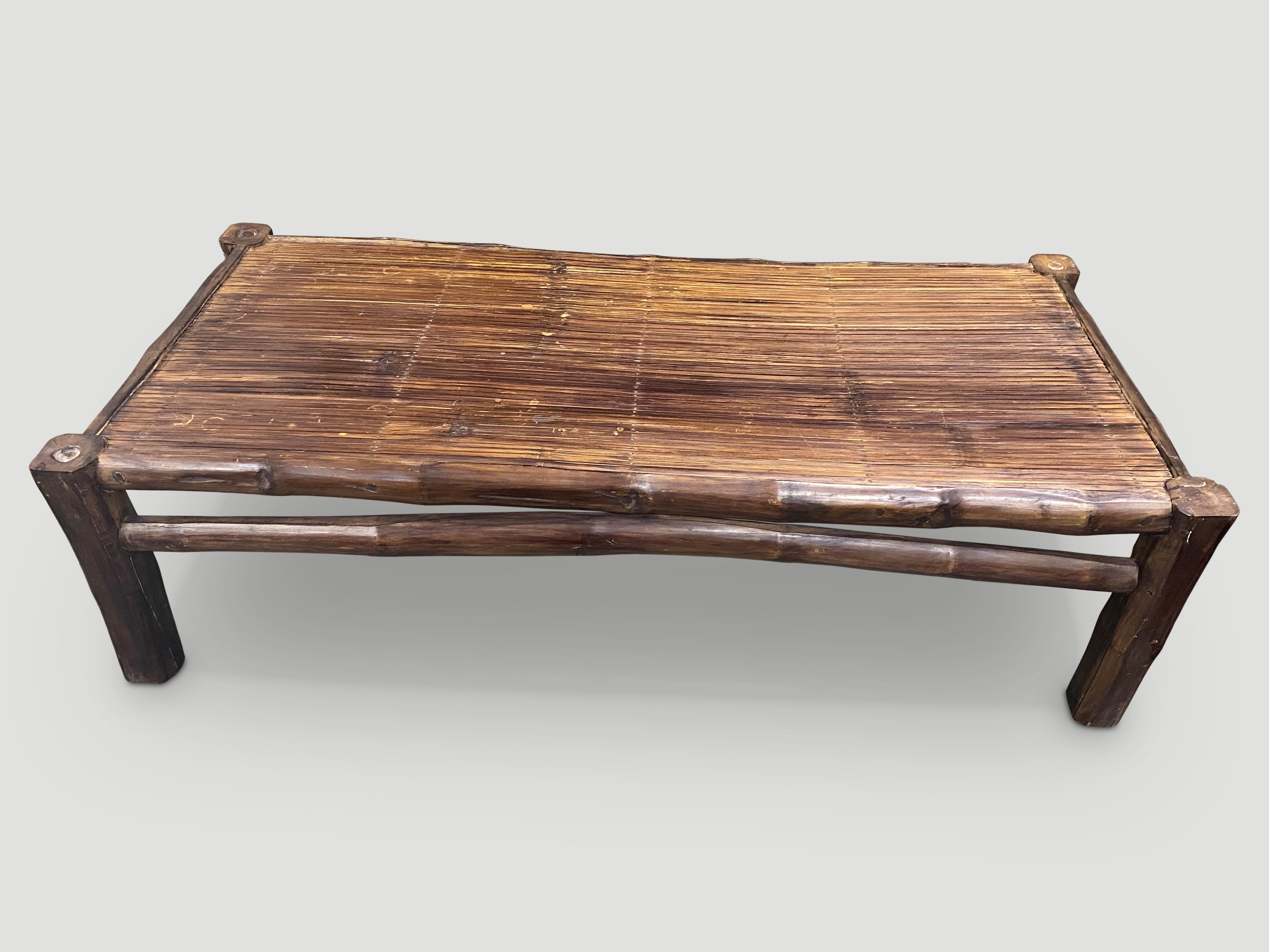 XXIe siècle et contemporain Table basse en bambou Andrianna Shamaris faite à la main en vente