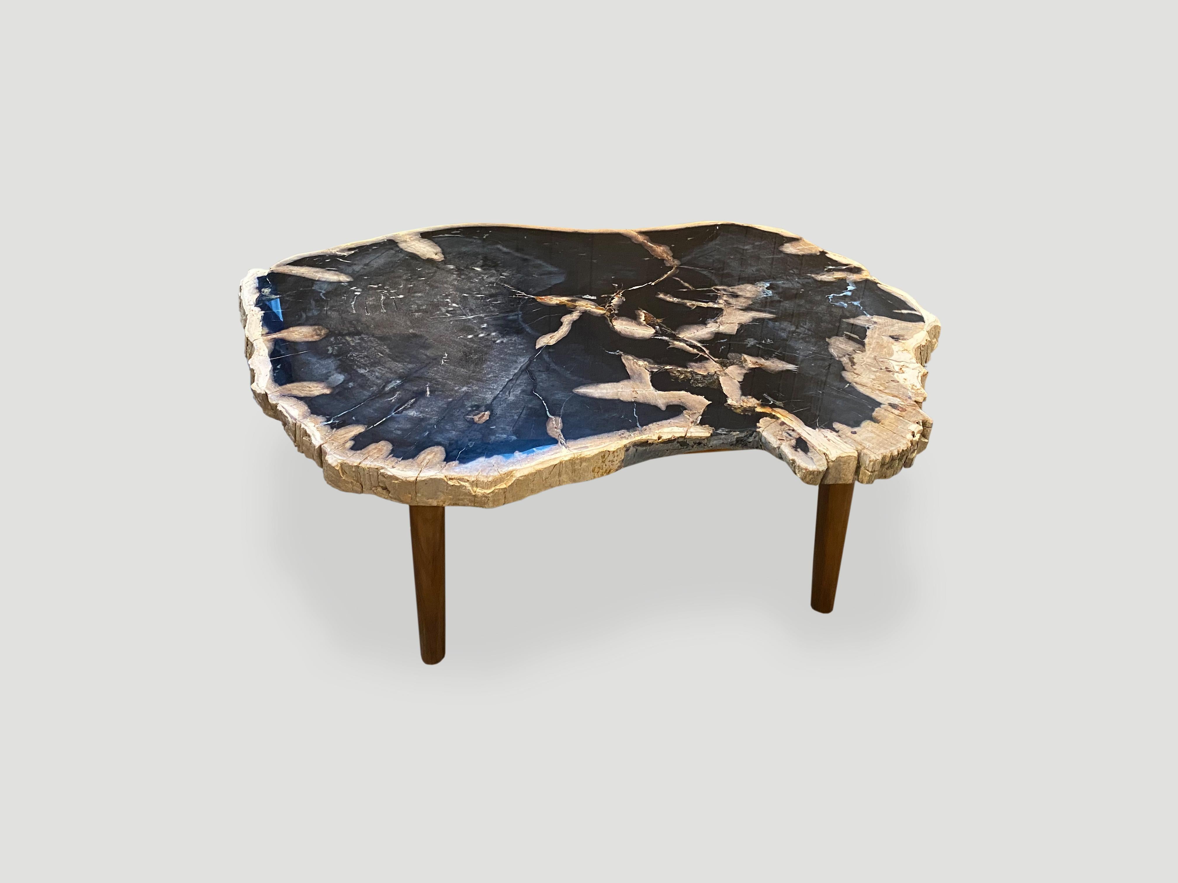 Andrianna Shamaris High Quality Petrified Wood Coffee Table with Teak Wood Base In Excellent Condition In New York, NY