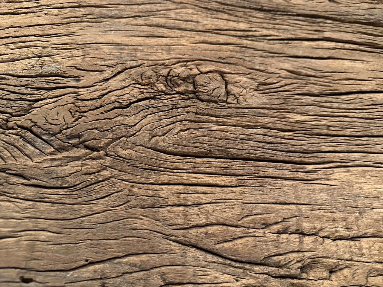XXIe siècle et contemporain Andrianna Shamaris Impressionnante banquette ou chaise en bois de teck en vente