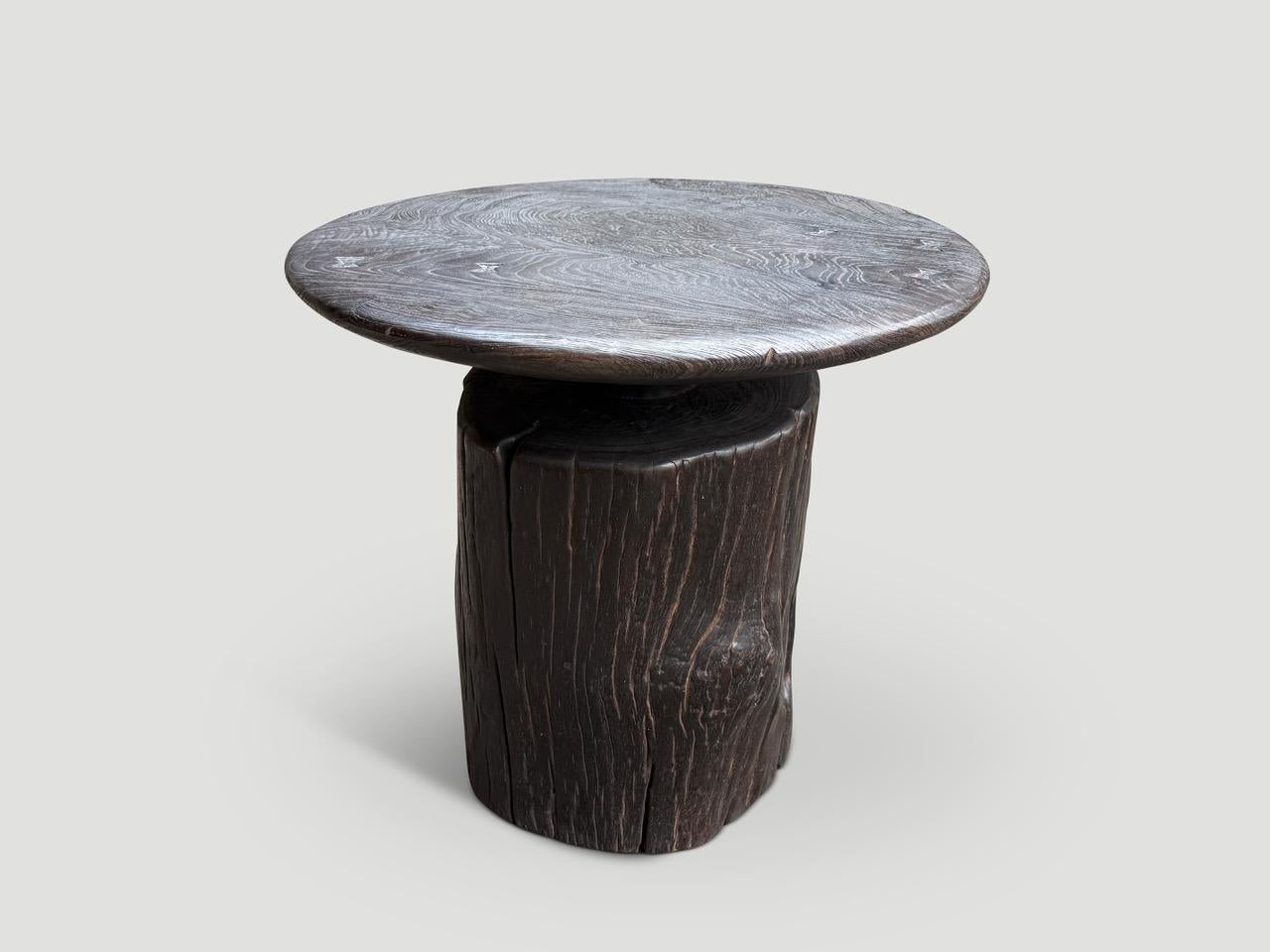 XXIe siècle et contemporain Andrianna Shamaris Impressionnante table d'appoint ou table d'entrée datant du siècle dernier en vente