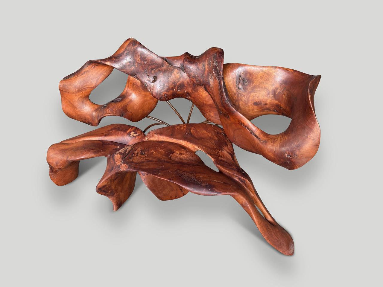 Organique Impressionnant banc ou pièce d'art sculpturale d' Andrianna Shamaris en vente