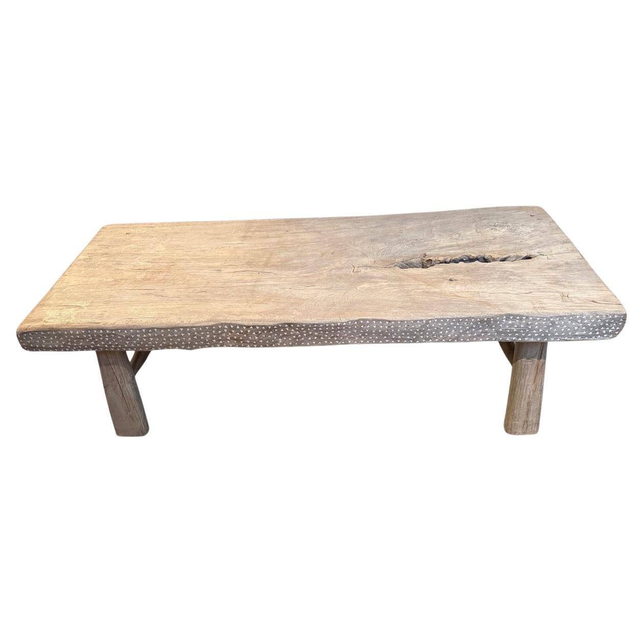Andrianna Shamaris Impressionnante table basse à incrustation de coquillages