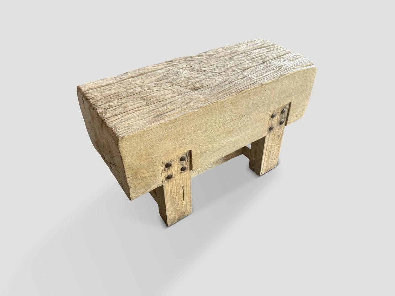 Organique Andrianna Shamaris Impressions in the Wood Wood Woods Log Style Bench en vente
