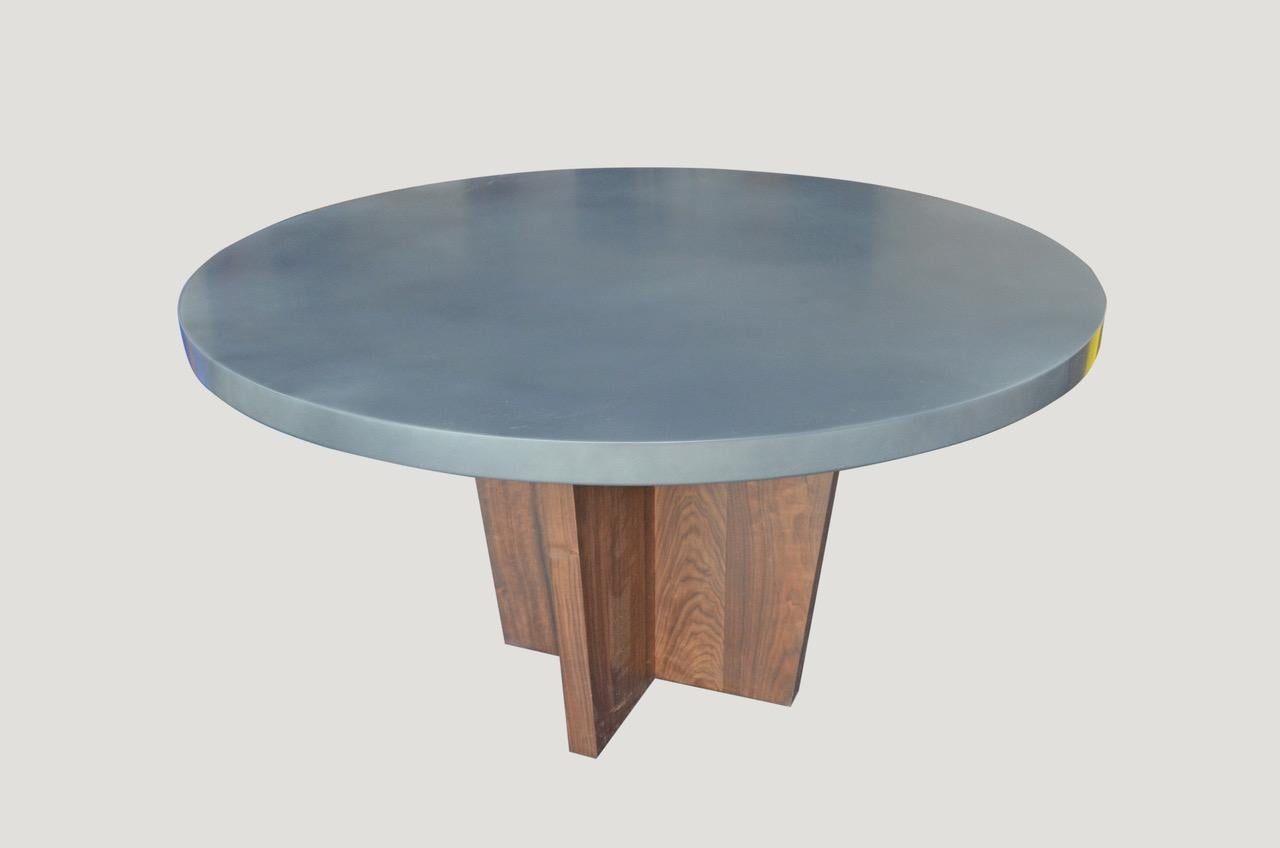 Organic Modern Andrianna Shamaris Malibu Resin Dining Table with Walnut Wood For Sale