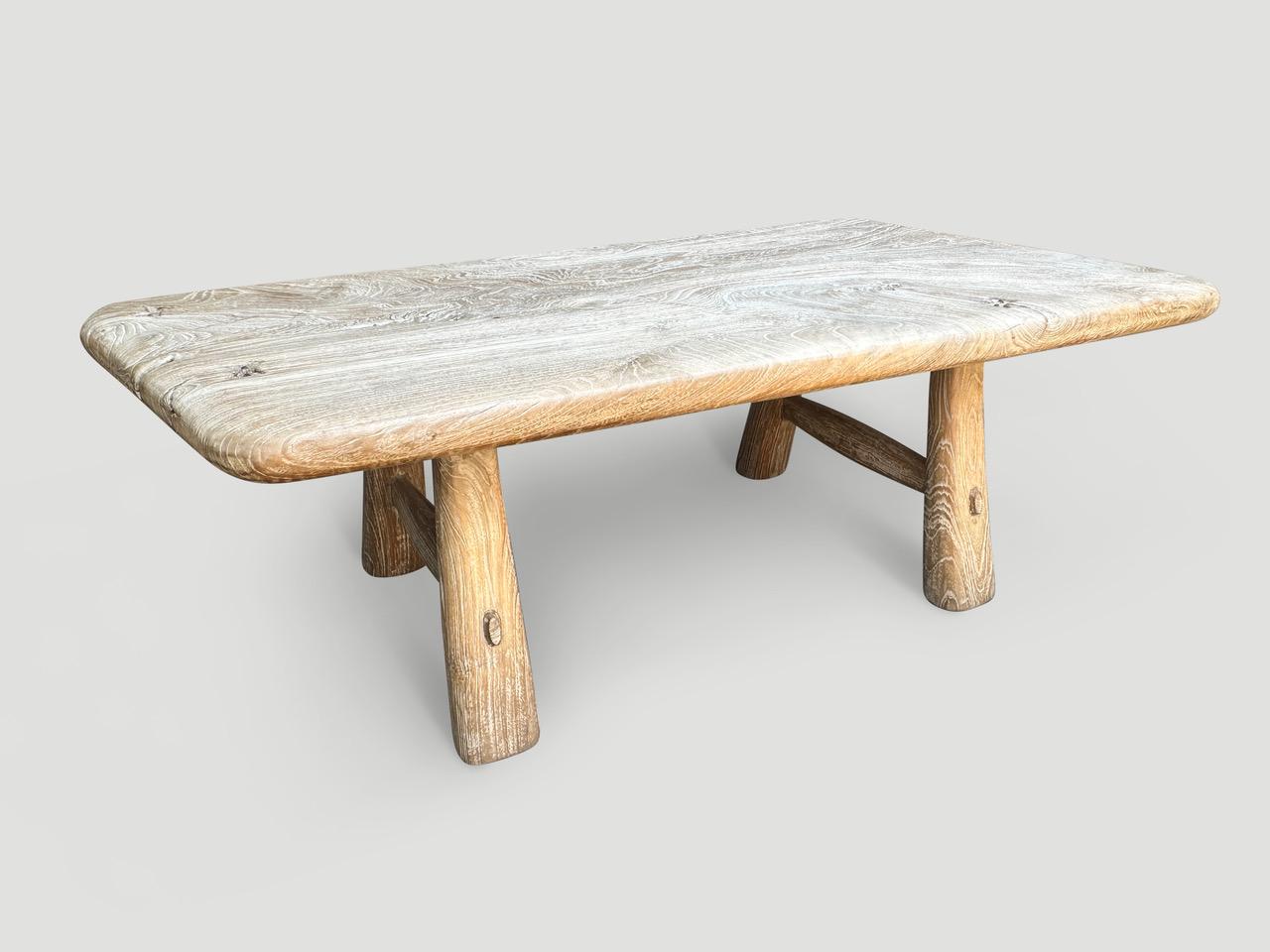 Mid-Century Modern Andrianna Shamaris Table basse Couture Mid Century en vente
