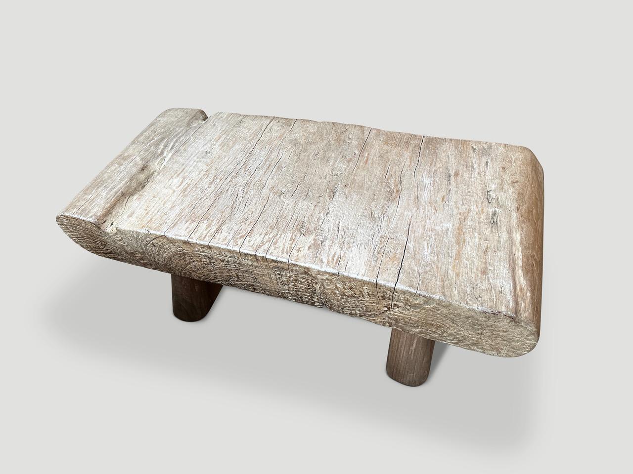 Andrianna Shamaris Table basse ou banc Couture du milieu du siècle Excellent état - En vente à New York, NY