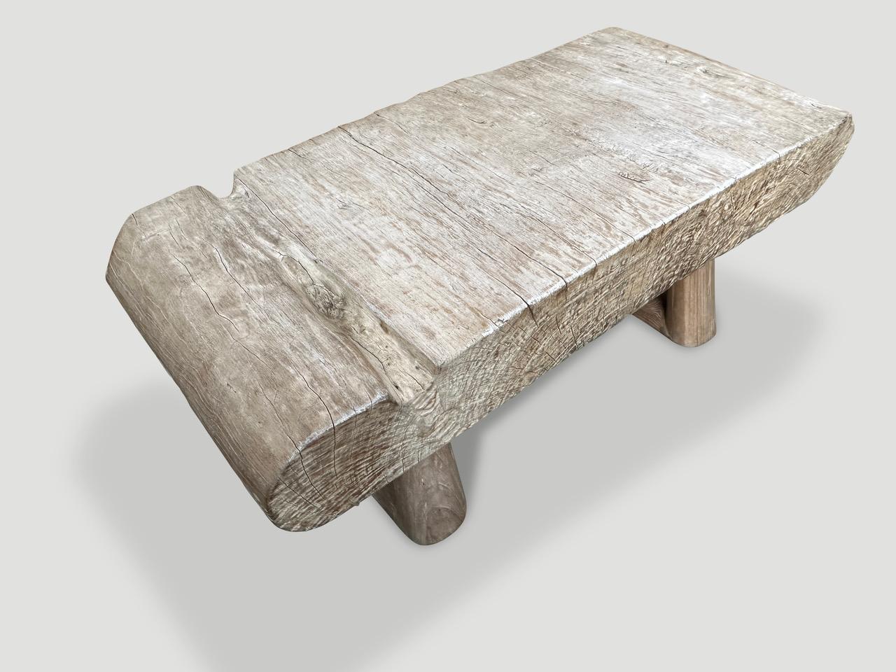XXIe siècle et contemporain Andrianna Shamaris Table basse ou banc Couture du milieu du siècle en vente