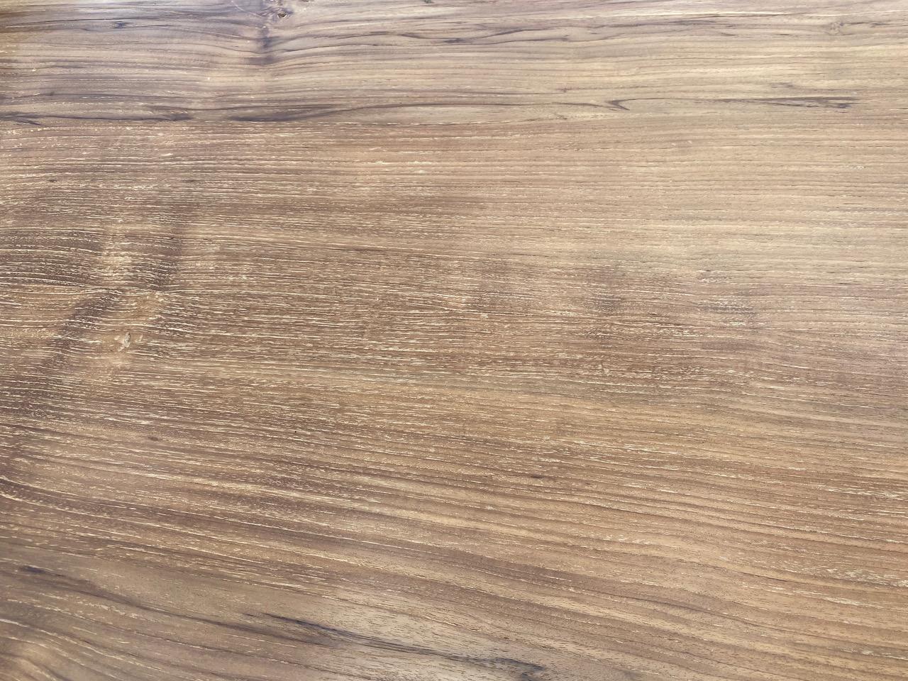 Andrianna Shamaris Table de salle à manger en bois de teck Couture Midcentury en vente 7