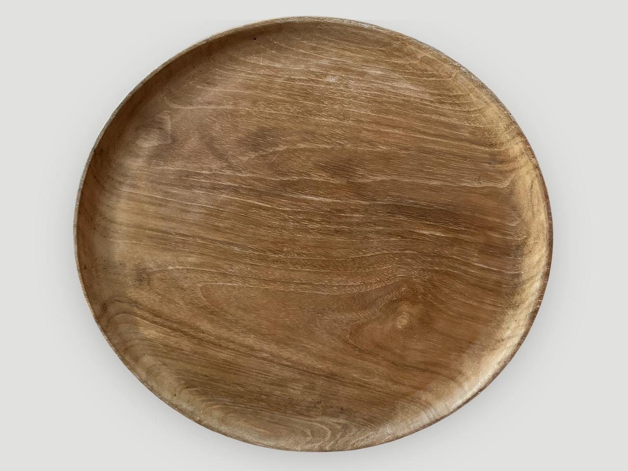 Andrianna Shamaris Minimalist Teak Wood Shallow Platter In Excellent Condition For Sale In New York, NY