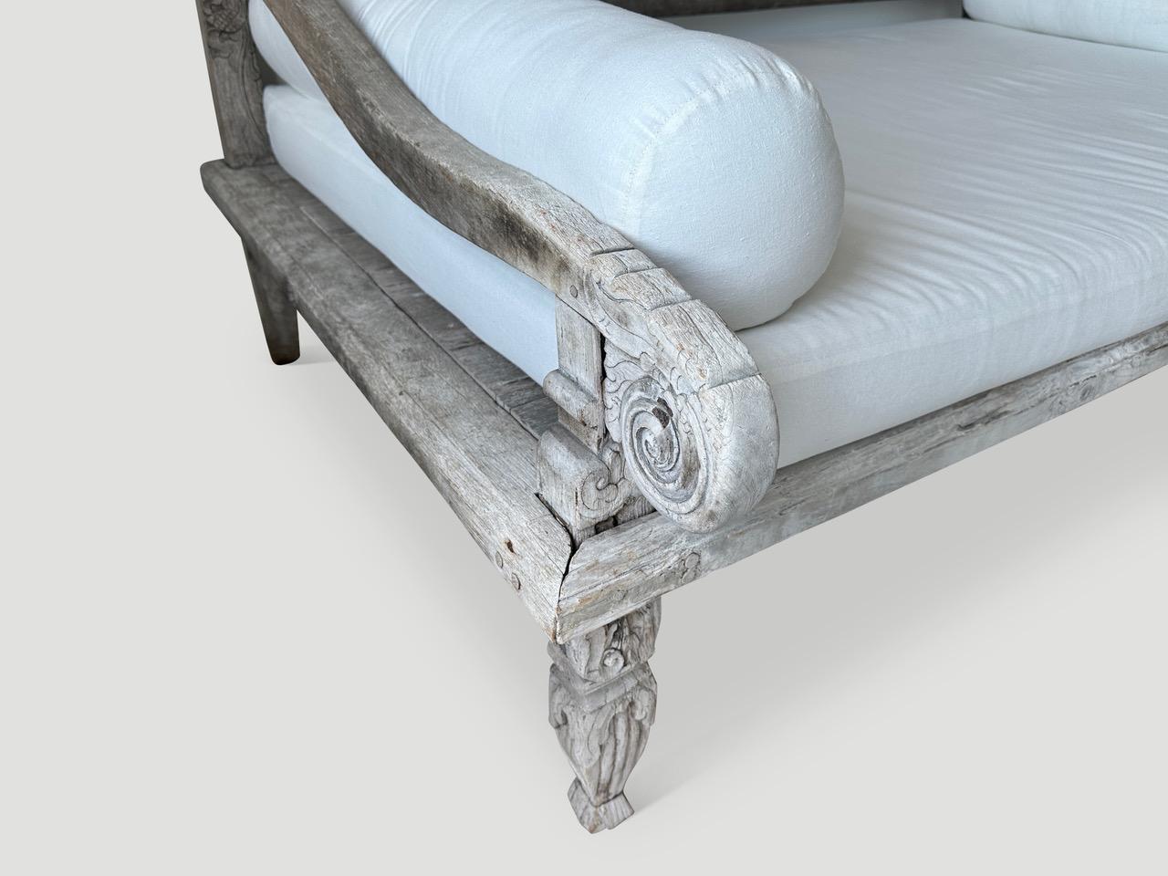 Andrianna Shamaris Museum Quality Rare Antique Day Bed For Sale 2