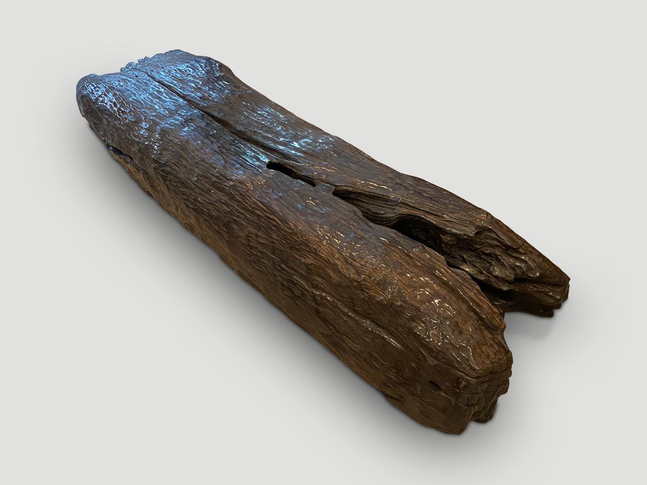 Einhundert Jahre alter Erosion-Couchtisch aus Teakholz von Andrianna Shamaris im Zustand „Hervorragend“ im Angebot in New York, NY