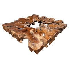 Andrianna Shamaris Table basse en bois de teck vieux d'un siècle