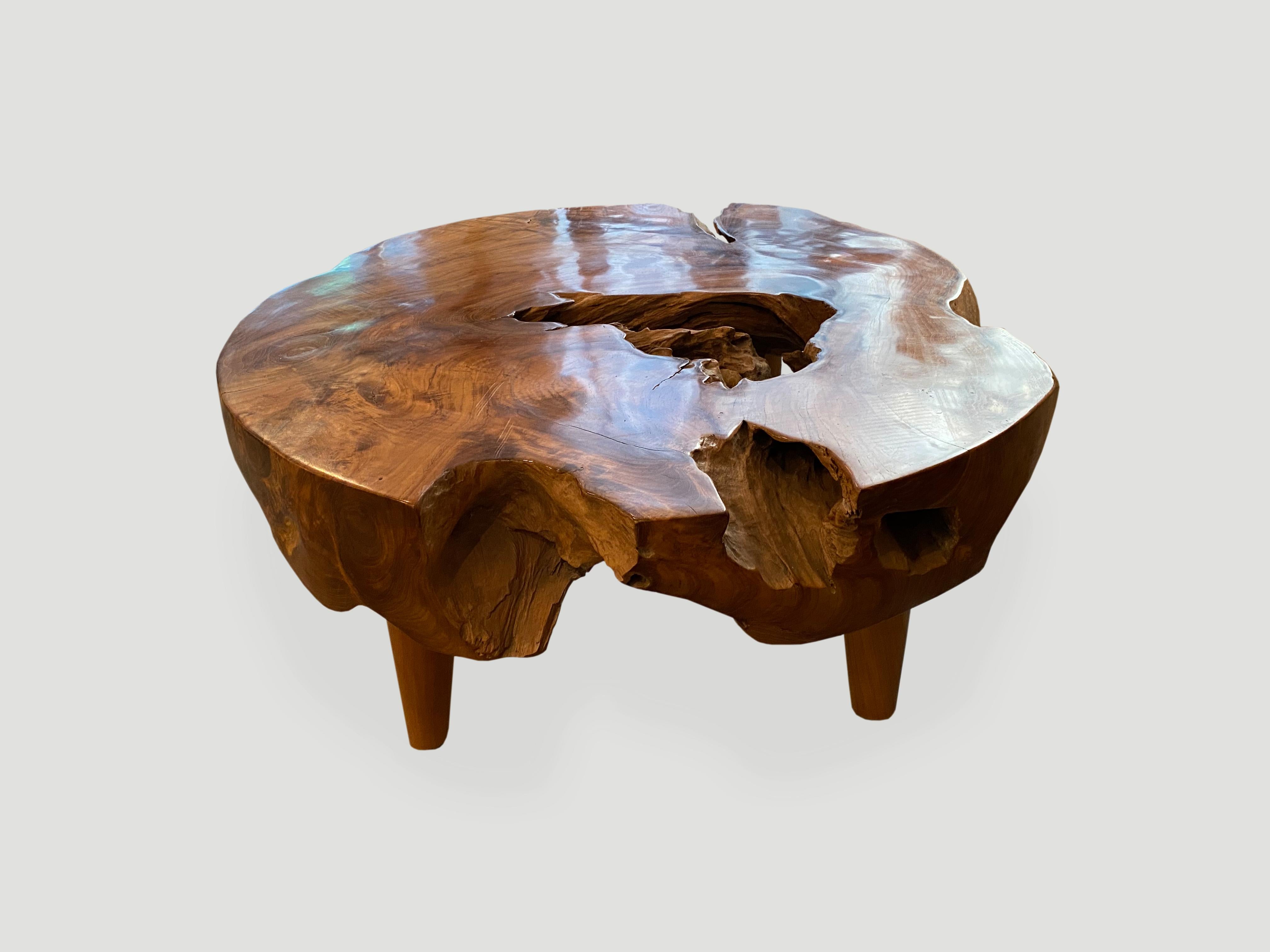Andrianna Shamaris Organic Teak Round Coffee Table with Midcentury Cone Legs In Excellent Condition In New York, NY