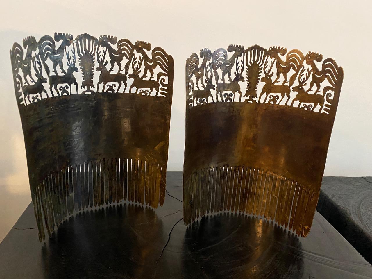 20th Century Rare Antique Sumba Comb For Sale
