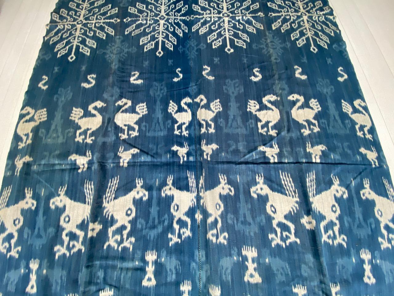 Andrianna Shamaris Rare Bold Indigo Baumwolle Sumba-Textil im Angebot 8