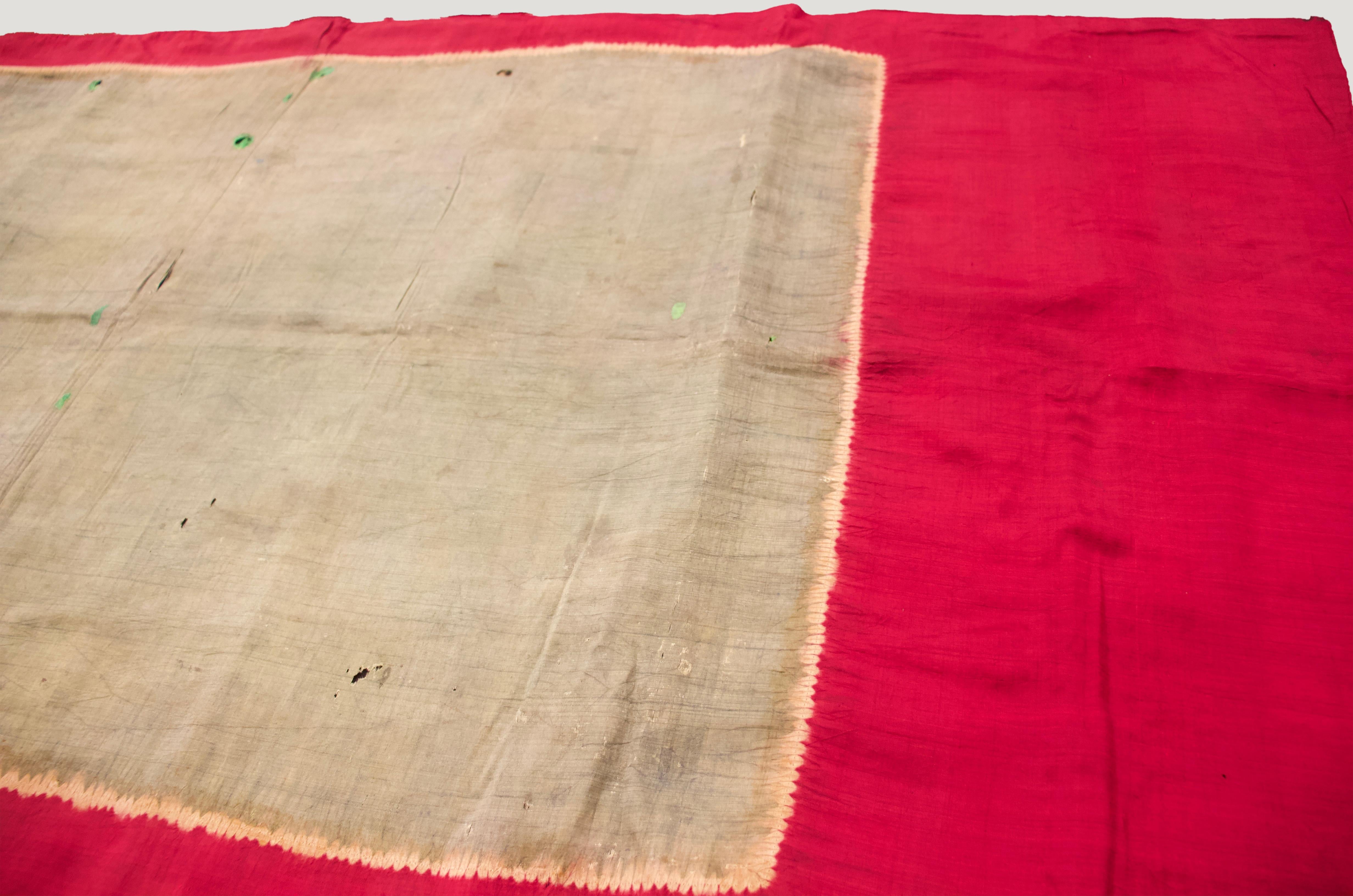 Andrianna Shamaris Raw Silk Lawon In Excellent Condition For Sale In New York, NY