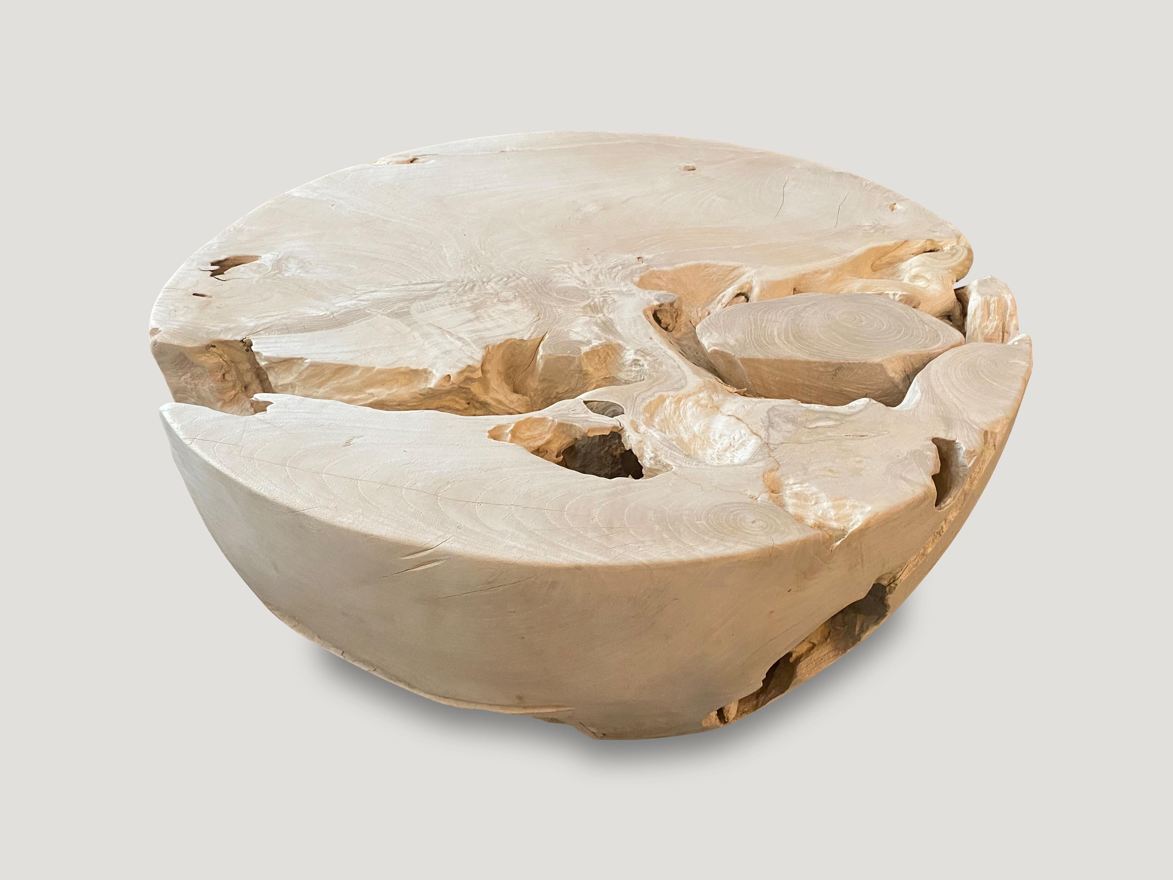 Organic round reclaimed teak wood coffee table, bleached with a light white washed finish. Perfect for inside or outside living. We can also produce this shape charred or natural teak.

The St. Barts collection features an exciting new line of