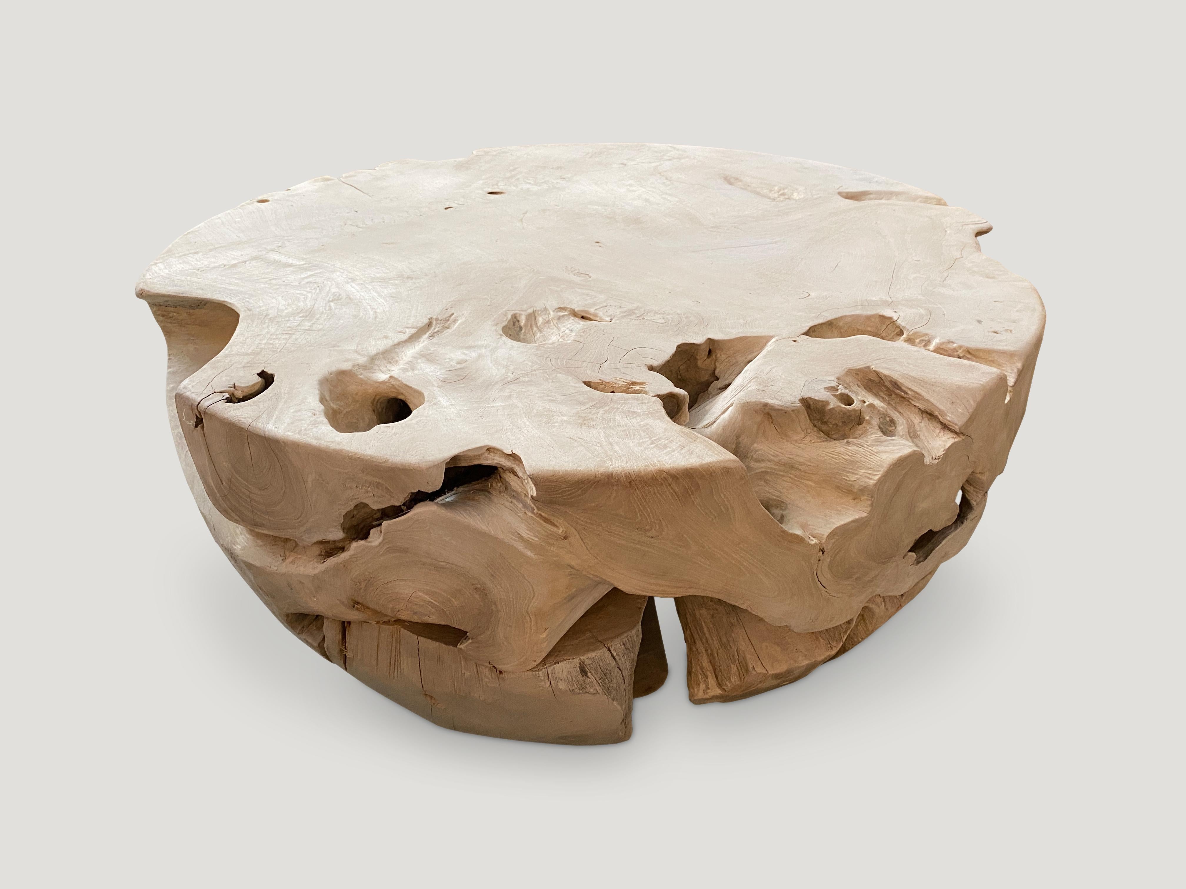 Organic round reclaimed teak wood coffee table, bleached with a light white washed finish. Perfect for inside or outside living. We can also produce this shape charred or natural teak.

The St. Barts Collection features an exciting new line of