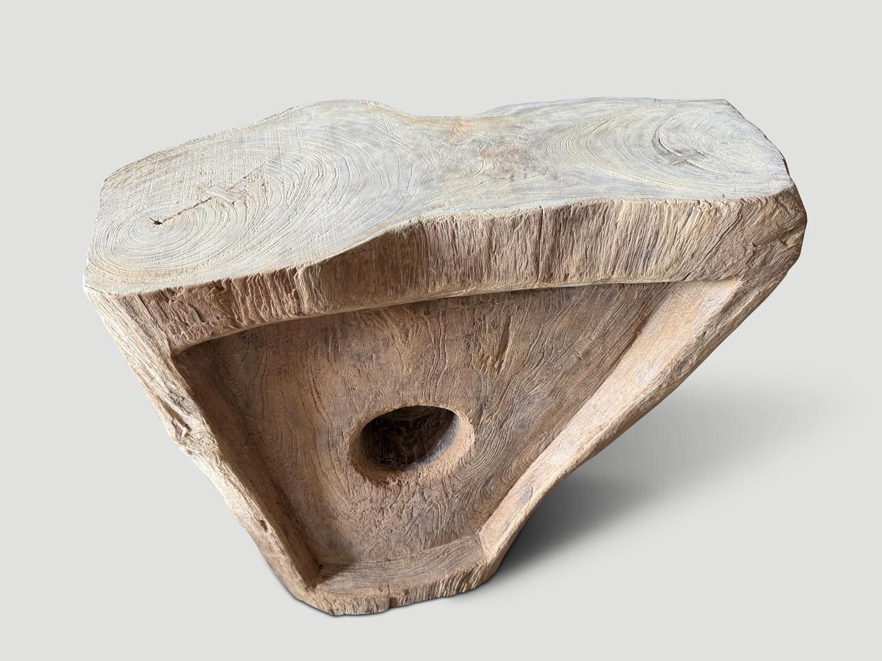 Console o piedistallo scultoreo Andrianna Shamaris In condizioni ottime a New York, NY