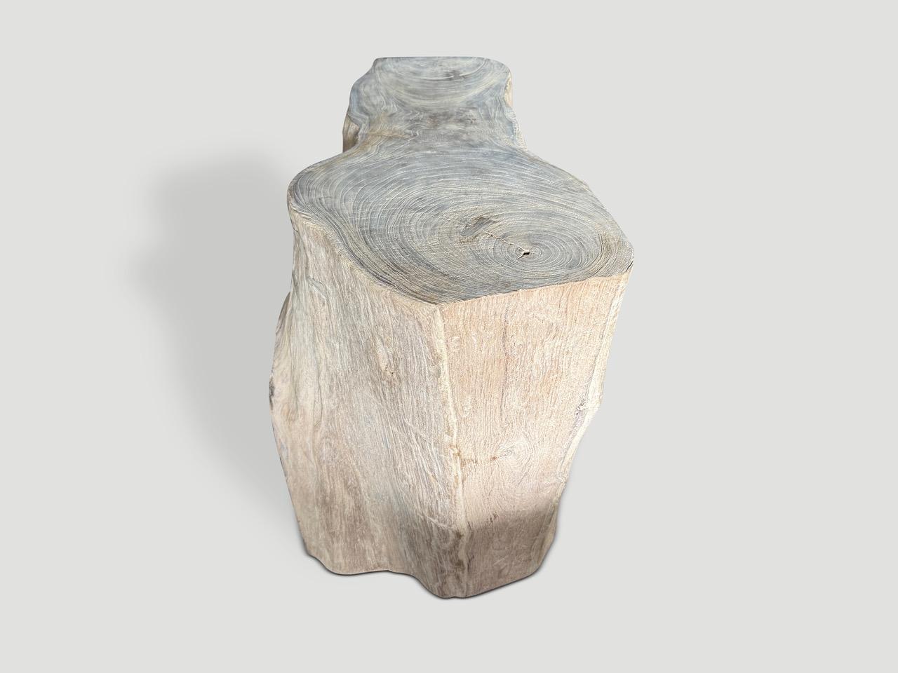 XXI secolo e contemporaneo Console o piedistallo scultoreo Andrianna Shamaris