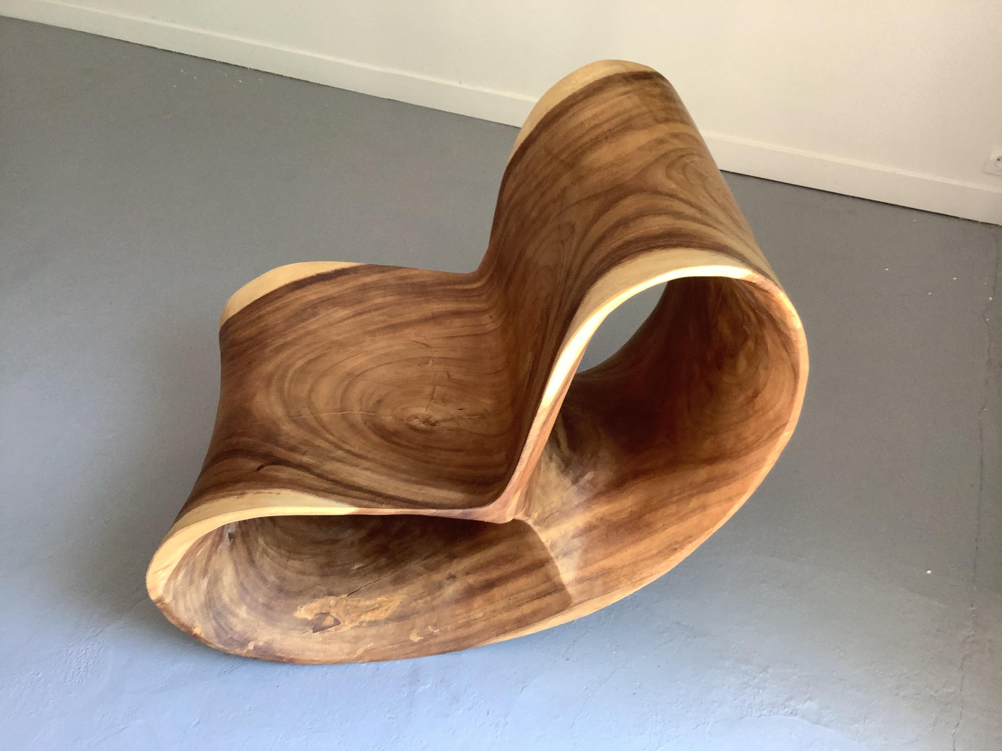 Andrianna  Sedia scultorea Shamaris Wood In condizioni buone in vendita a Miami, FL