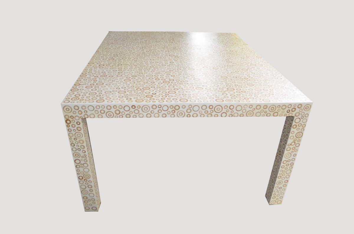 resin wood table