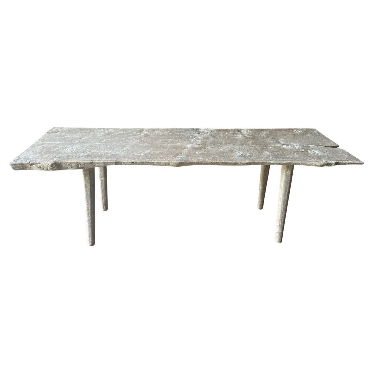 Andrianna Shamaris St. Barts Esstisch aus gebleichtem Teakholz im Angebot