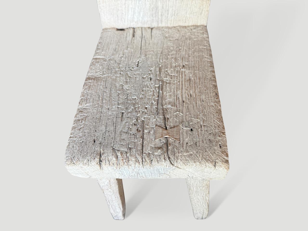 Andrianna Shamaris St. Barts Sedia scultorea in Wood Wood In condizioni ottime in vendita a New York, NY