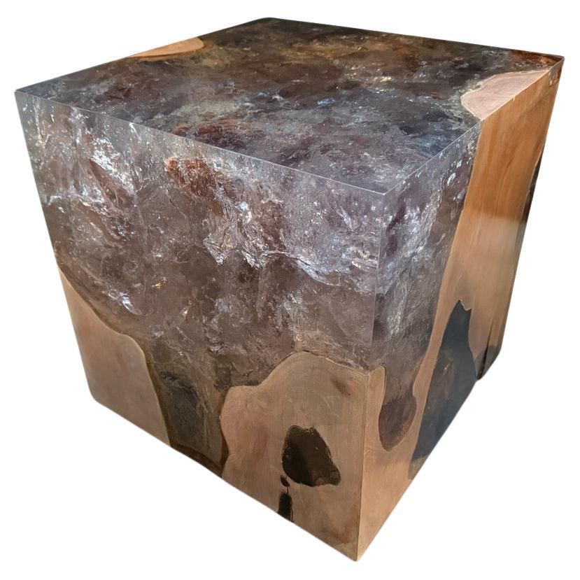 Table d'appoint Andrianna Shamaris St. Barts en bois de teck et résine