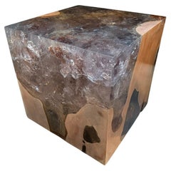 Table d'appoint Andrianna Shamaris St. Barts en bois de teck et résine