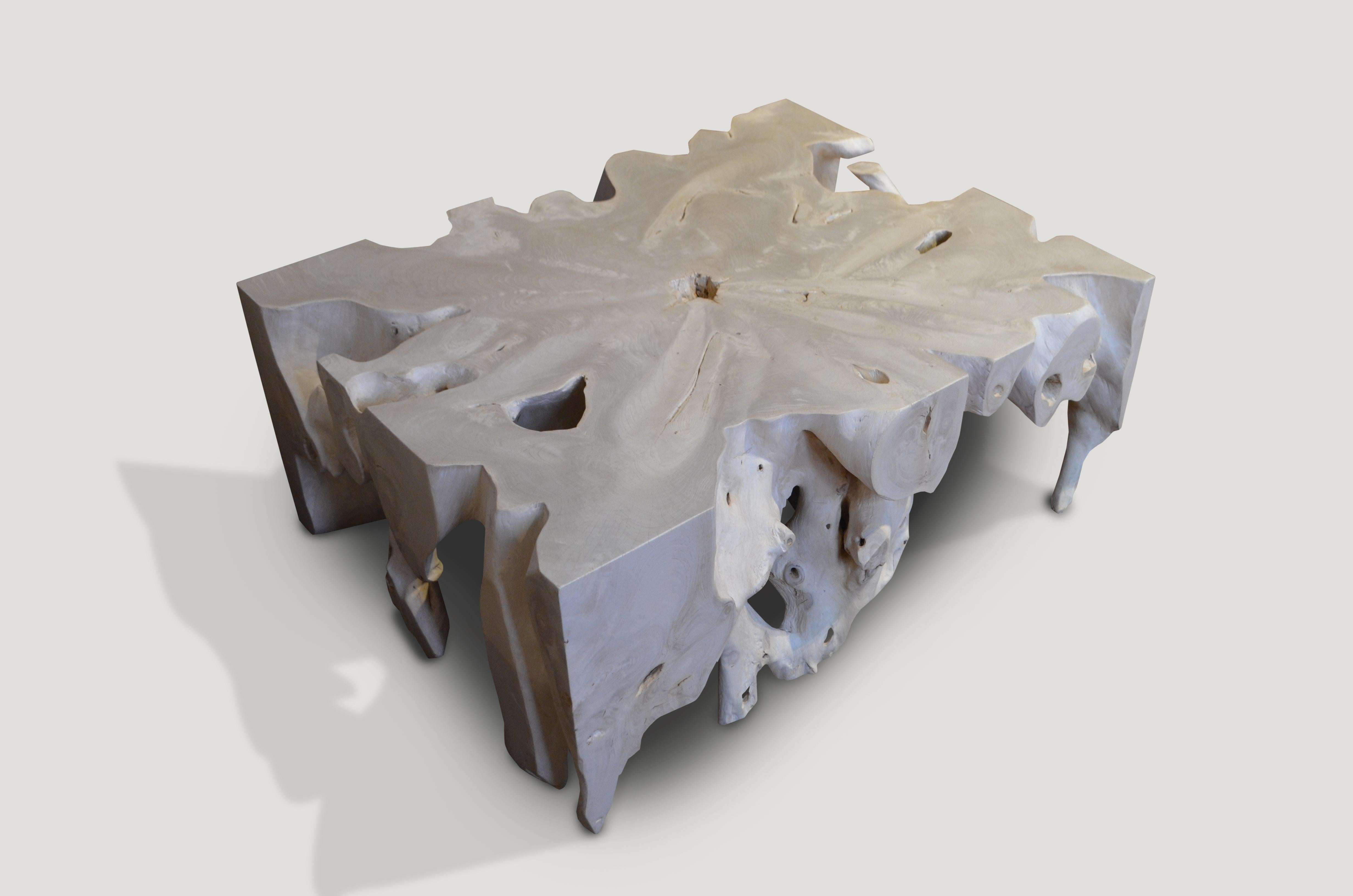 Impressive single root coffee table hand carved in to this usable shape. The reclaimed teak is bleached and left to bake in the sun and sea salt air for over a year to achieve this unique finish.

The St. Barts collection features an exciting new