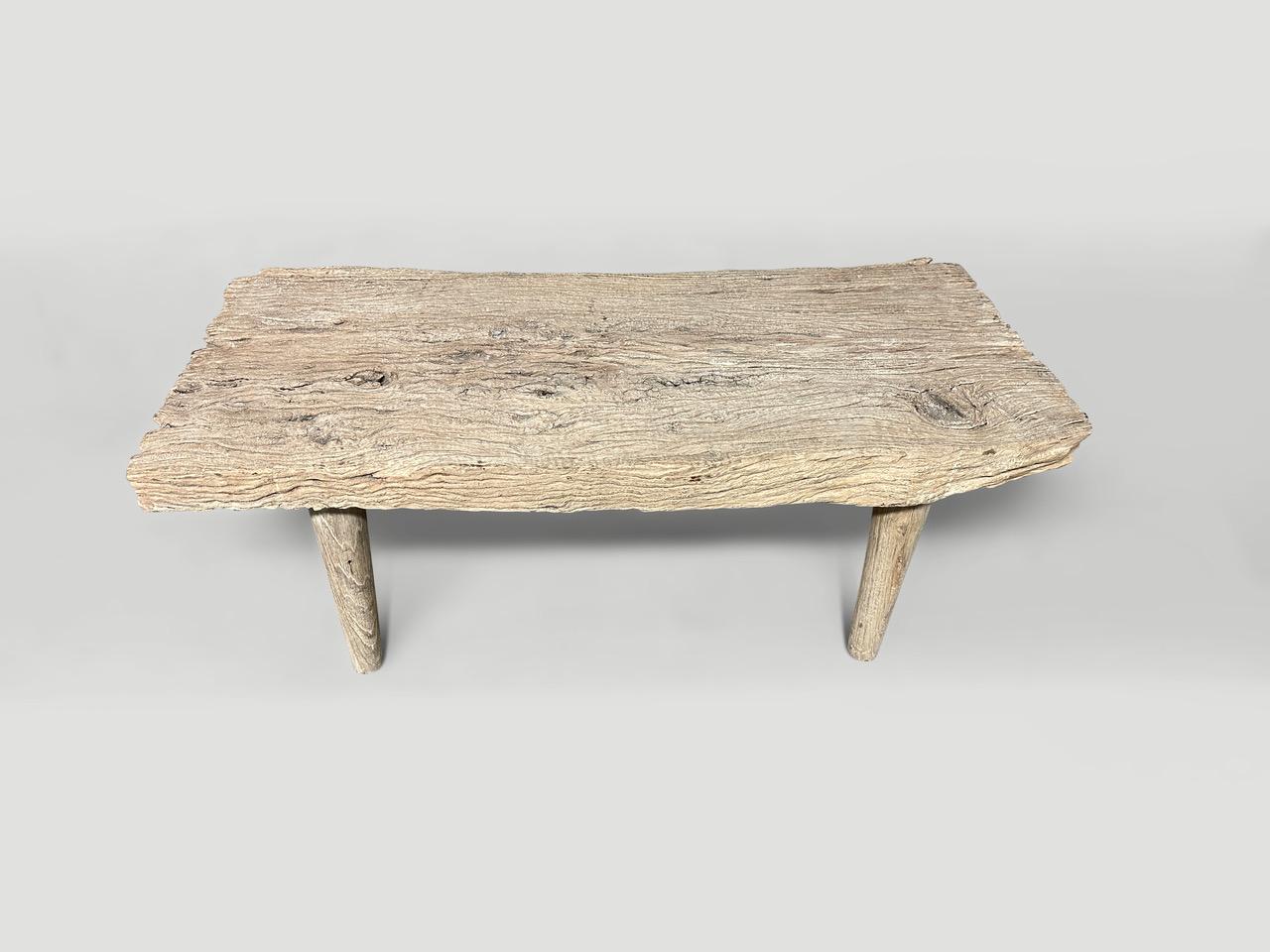 XXIe siècle et contemporain Andrianna Shamaris Table basse ou banc en bois de teck en vente