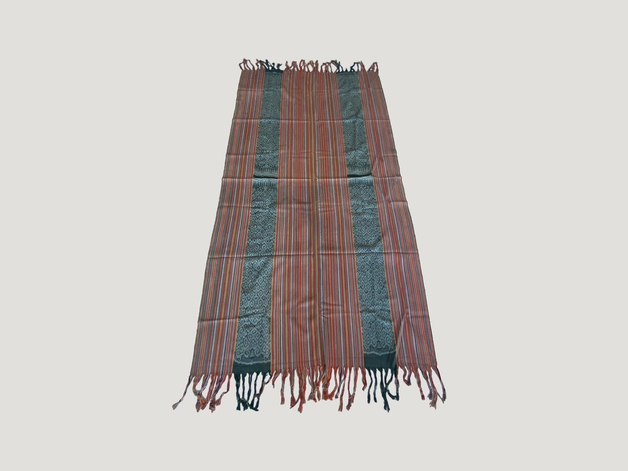 Andrianna Shamaris Super Rare Ikat aus Baumwolle aus Sumba, Indonesien im Angebot 2