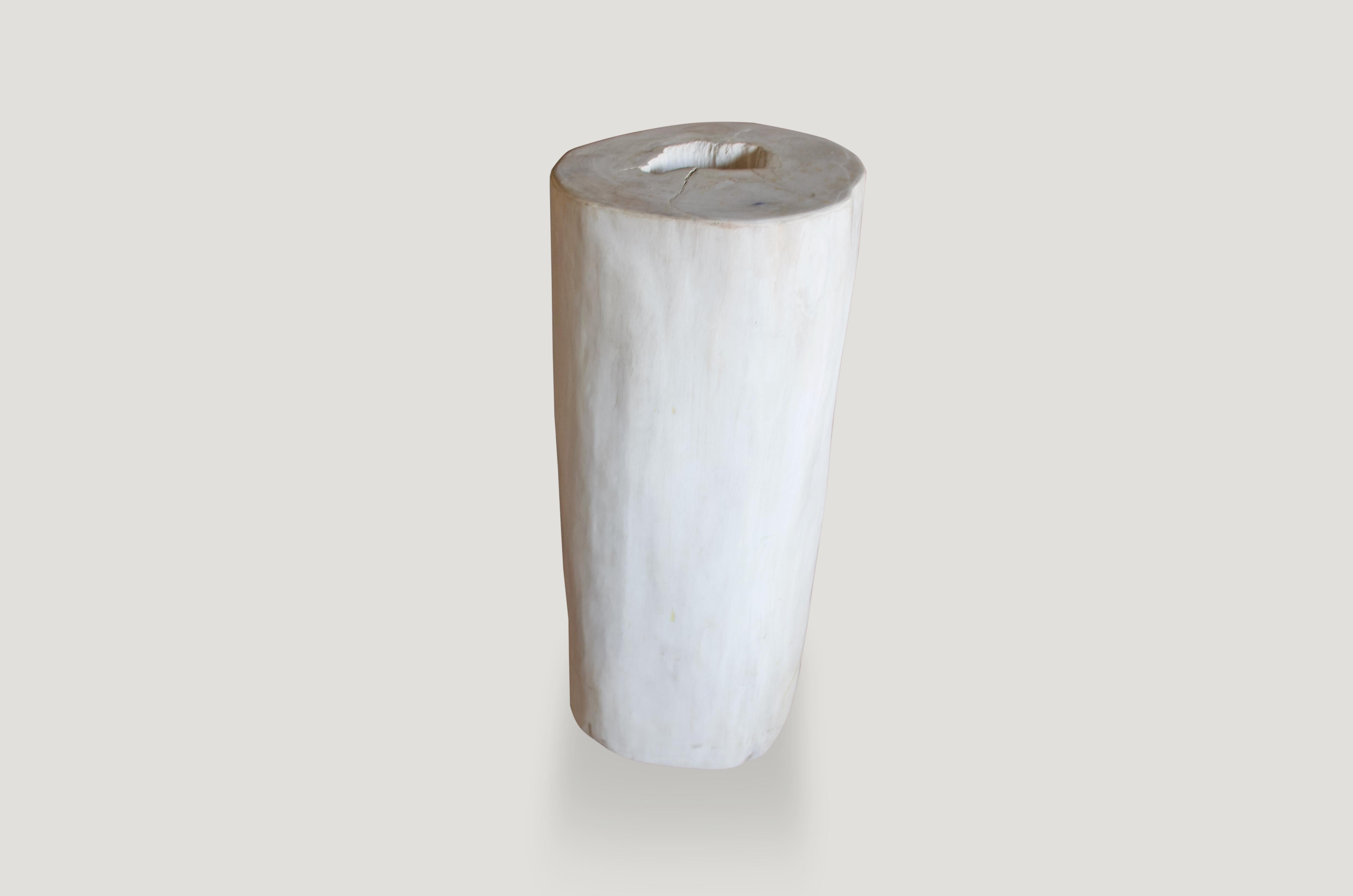 Andrianna Shamaris Super Smooth White Petrified Wood Side Table In Excellent Condition For Sale In New York, NY