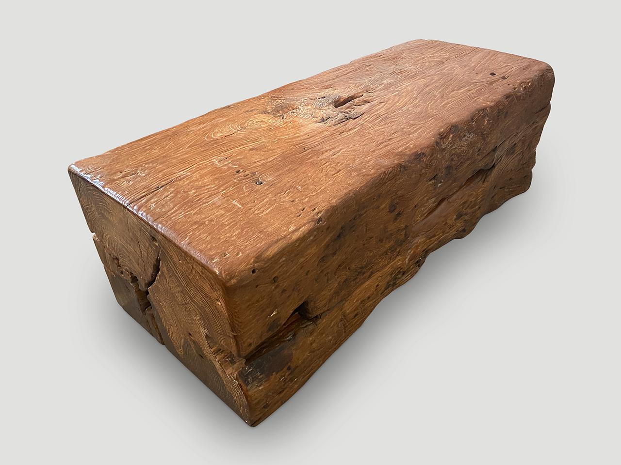 XXIe siècle et contemporain Table basse, banc ou piédestal en teck Andrianna Shamaris en vente
