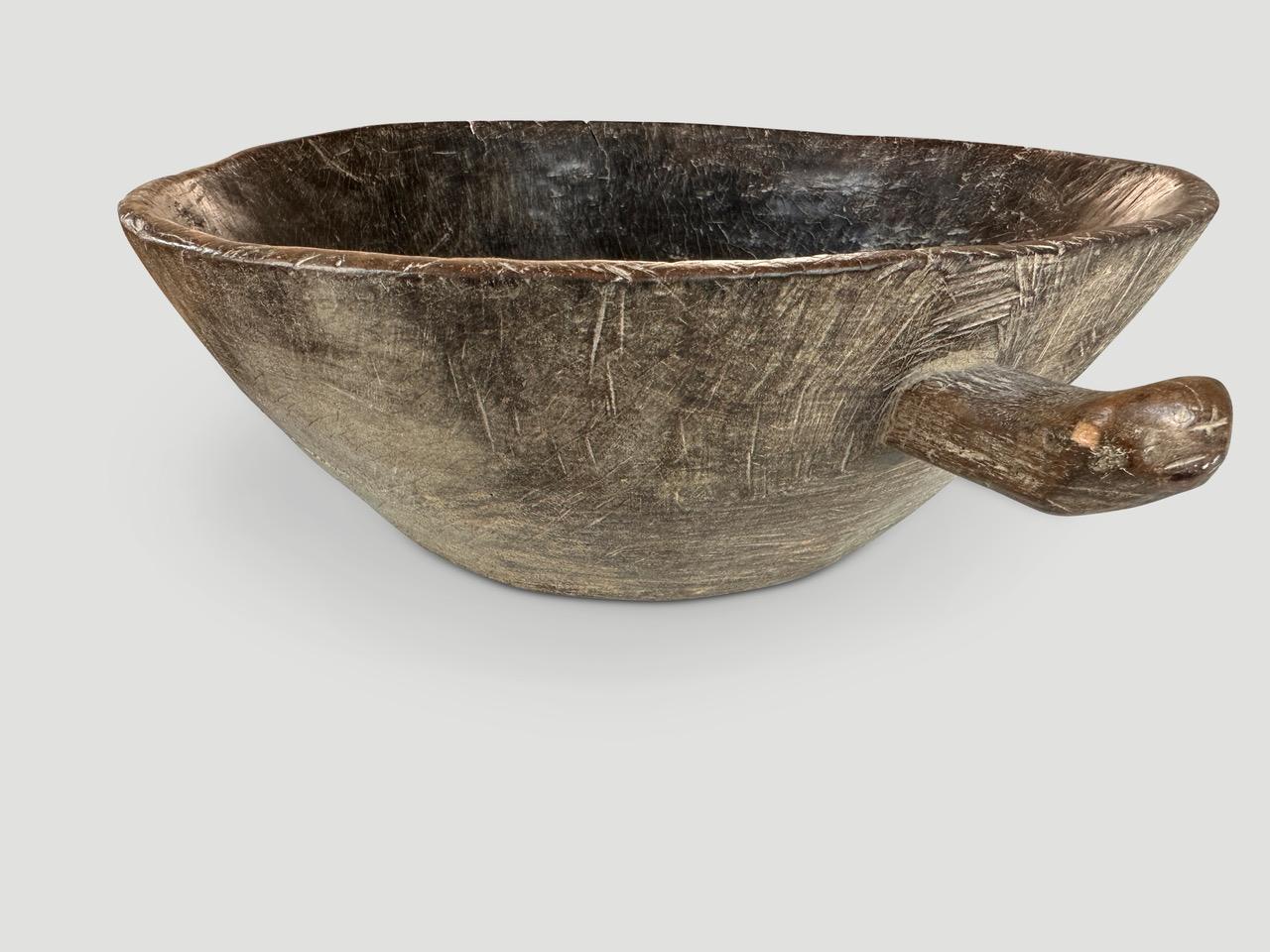 Cuenco antiguo Wabi Sabi en Excelente estado para la venta en New York, NY