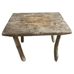 Andrianna Shamaris Wabi Sabi Beistelltisch oder Hocker