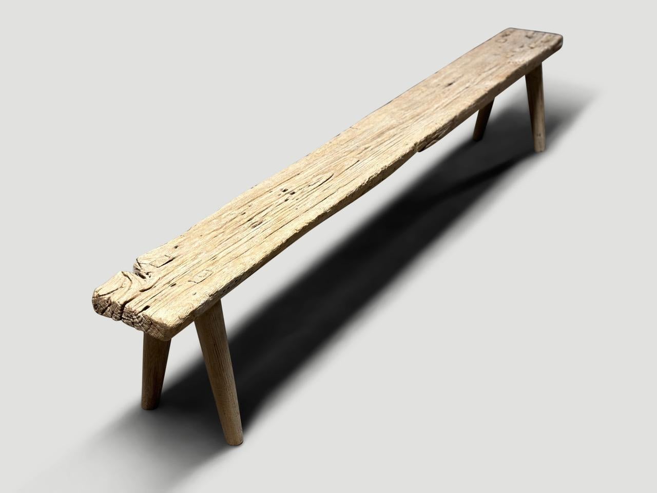 Andrianna Shamaris Banco largo de madera de teca Wabi Sabi en Excelente estado para la venta en New York, NY