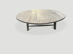 Table basse ronde Andrianna Shamaris Wabi Sabi en bois de teck 