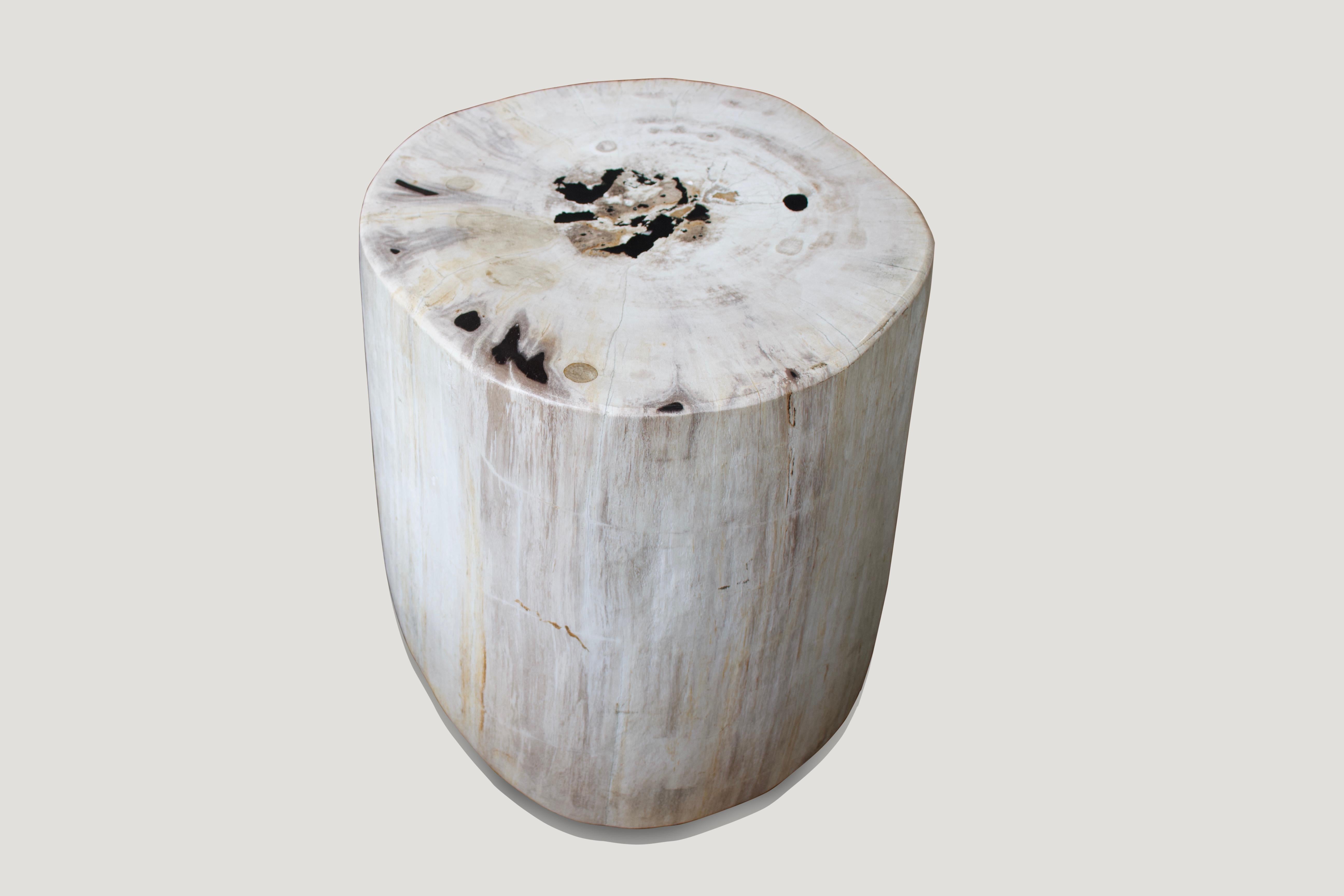 Organic Modern Andrianna Shamaris White with Black Super Smooth Petrified Wood Side Table