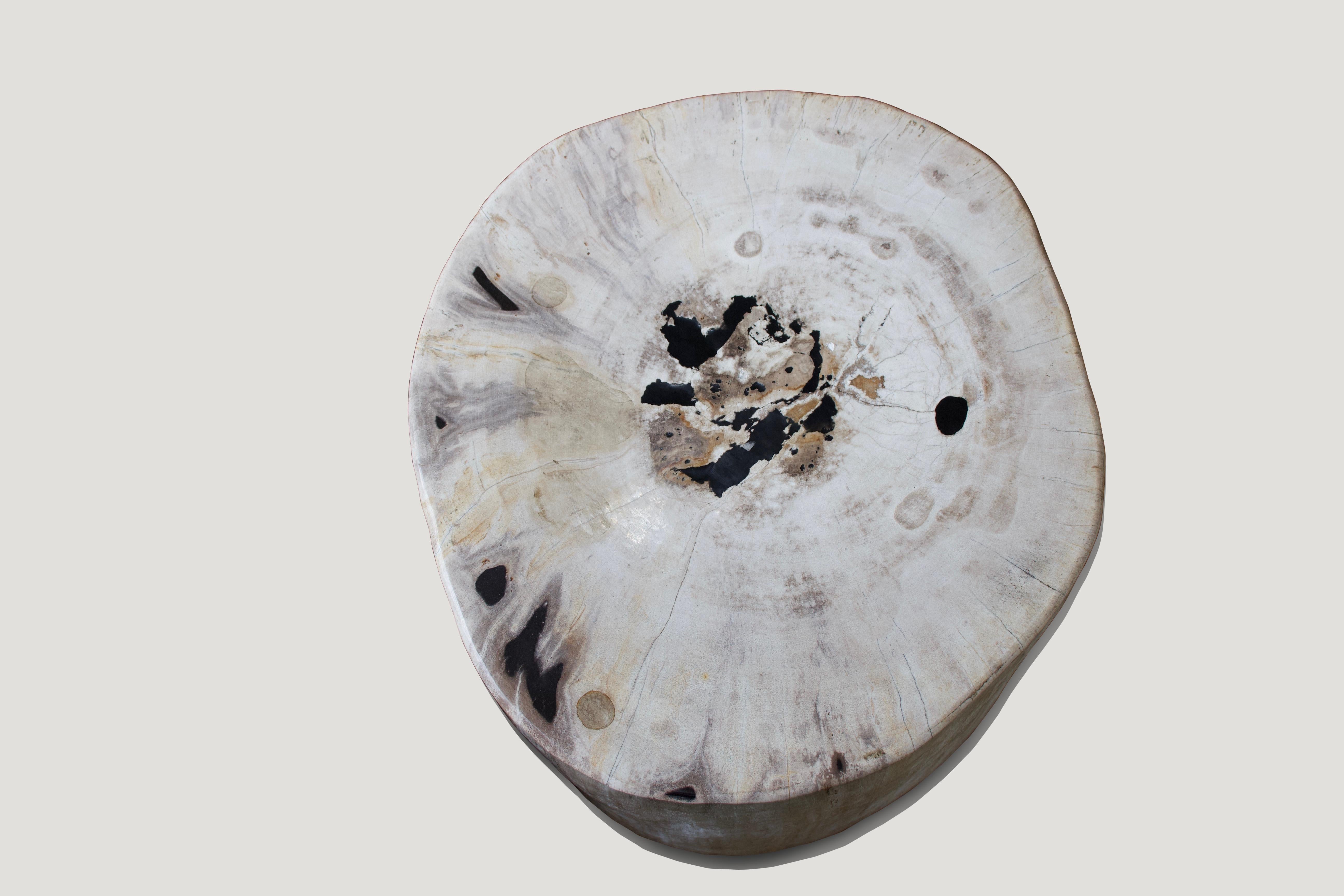 Andrianna Shamaris White with Black Super Smooth Petrified Wood Side Table In Excellent Condition In New York, NY