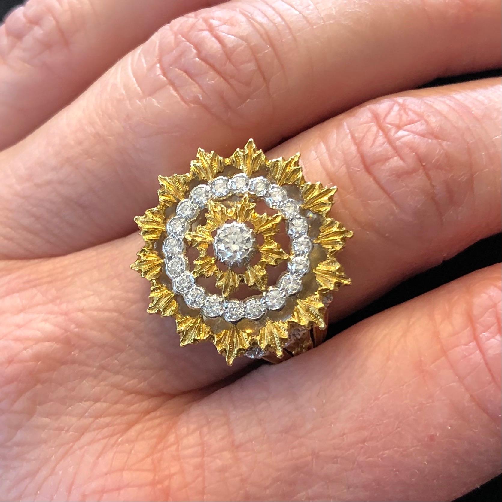 18 Karat Yellow Gold Andromeda Diamond Ring by Buccellati In Excellent Condition In Zurich, CH