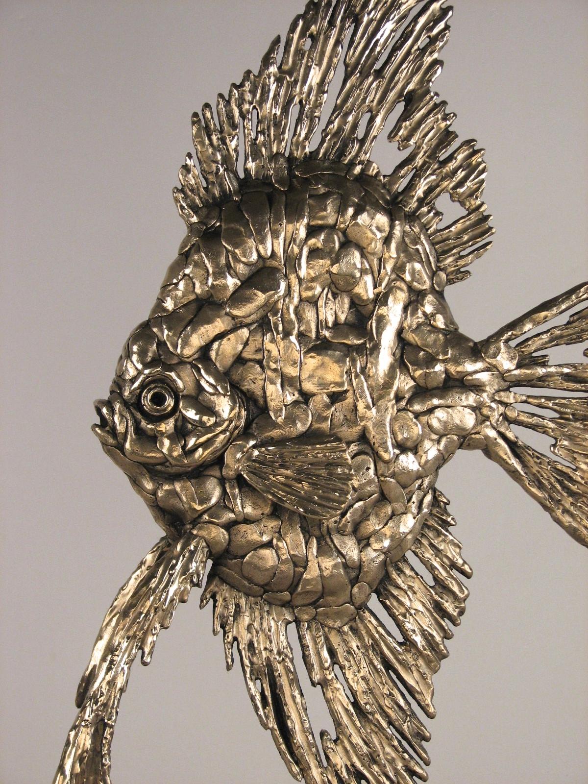 Pez Ángel-escultura abstracta original en bronce de fauna salvaje en venta-Arte contemporáneo - Sculpture Impresionista abstracto de Andrzej Szymczyk