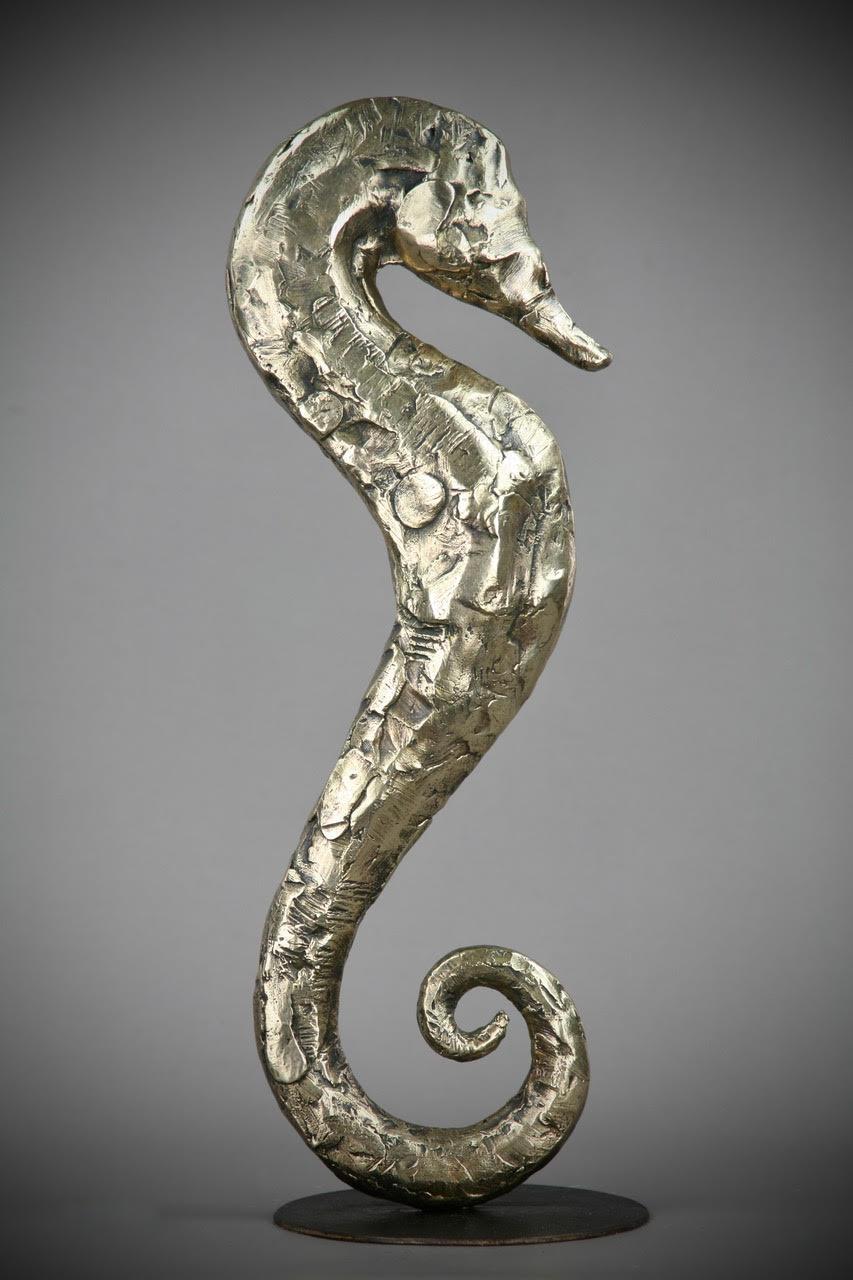 Hippocampus escultura-obra de arte-animal figurativo original de bronce-Arte contemporáneo en venta 1
