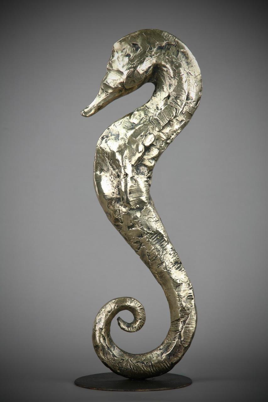 Hippocampus-originale figurative Tierskulptur aus Bronze-Kunstwerk-zeitgenössische Kunst – Sculpture von Andrzej Szymczyk