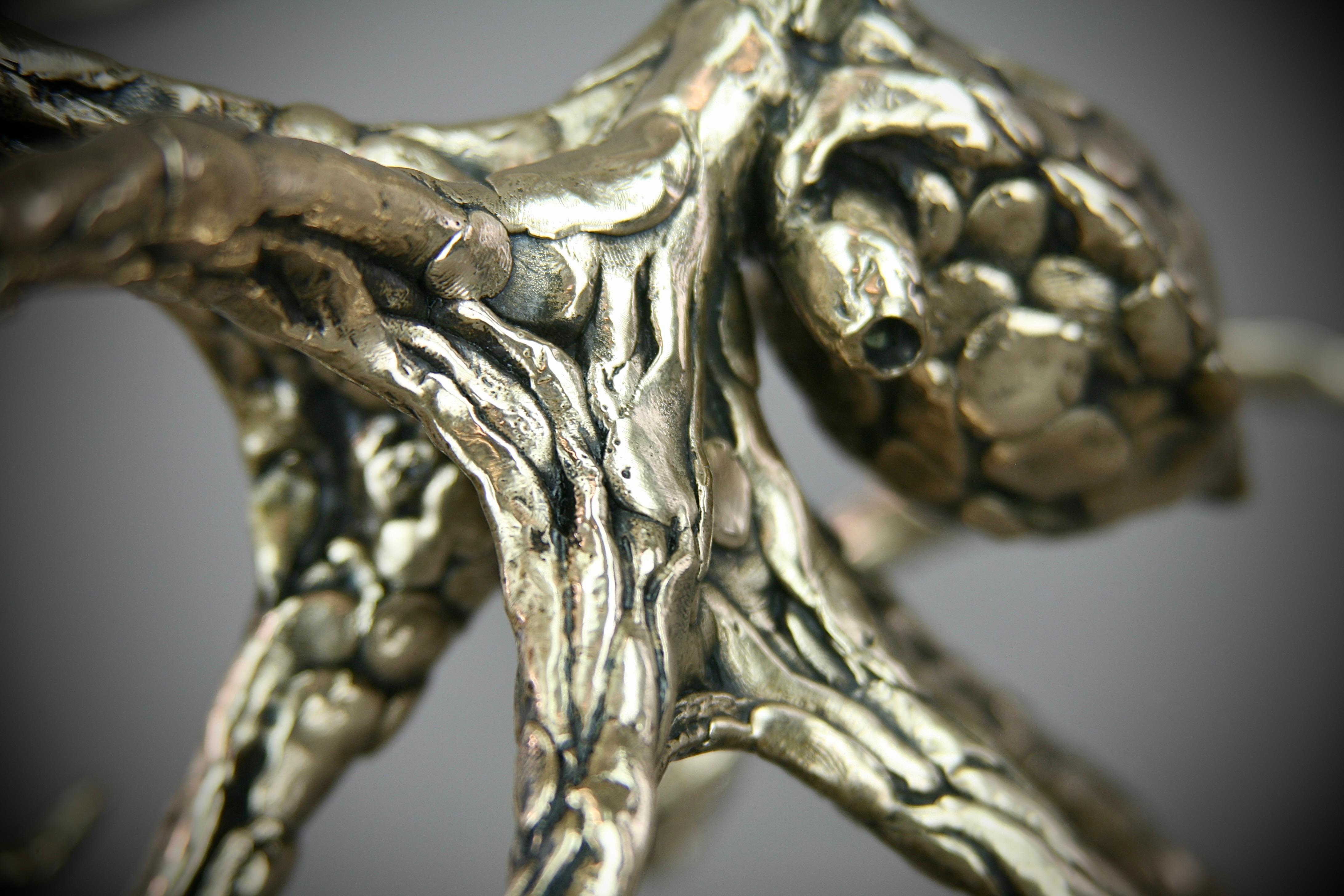 Octopus Gold 2024 - Bronzeskulptur- limitierte Auflage- Modern- Contemporary  im Angebot 3