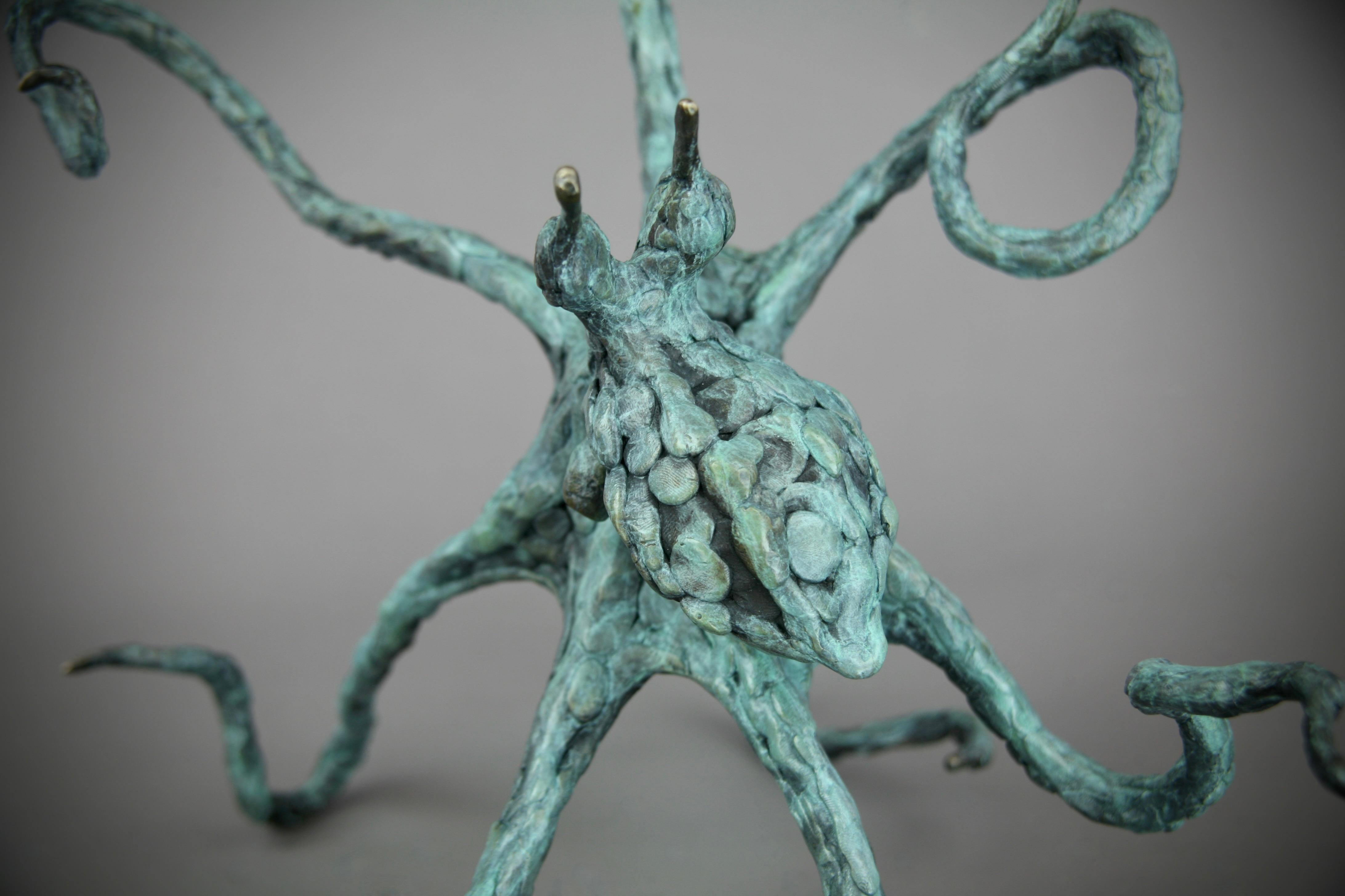 Octopus-Green Patina-wildlife-sculpture de table en bronze-moderne-Contemporaine en vente 2