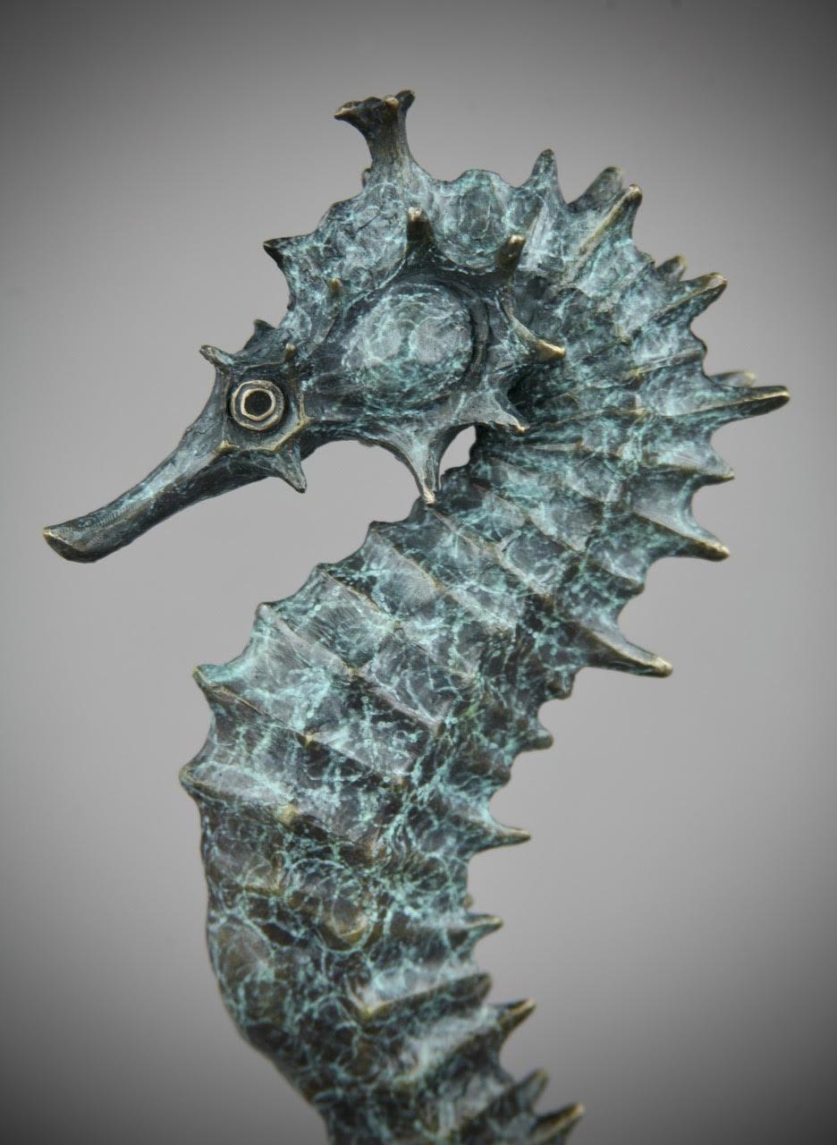 Hippocampe -Sculpture marine figurative originale en bronze-œuvre d'art-art contemporain en vente 2