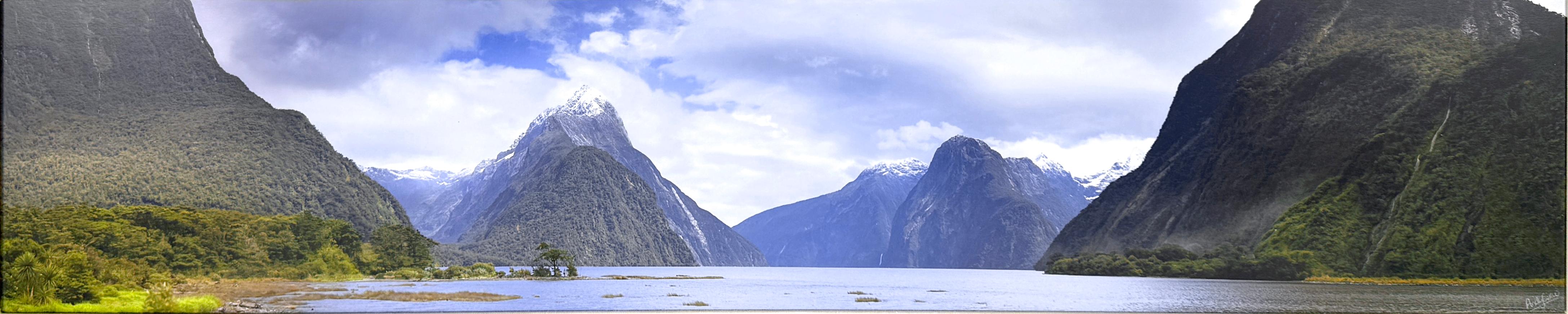 Milford Sound Piopiotahi Fjord in New Zealand - Photograph by Andy Currie
